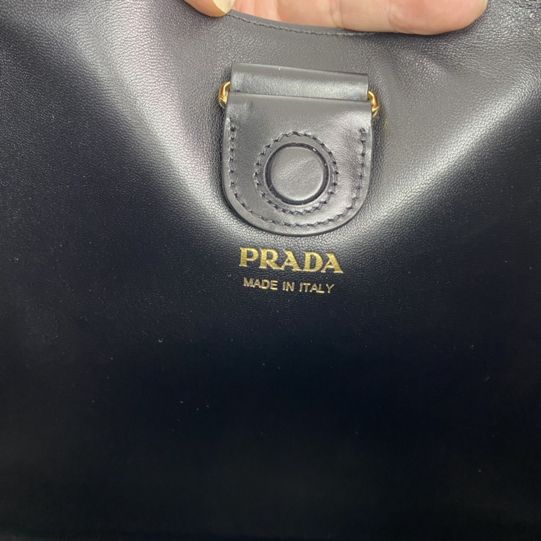 Prada Large Soft Leather Bag Handbag Shoulder Bag Black 1BC181